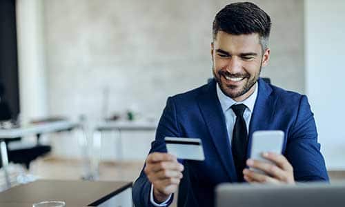 How to Get a Credit Card for Salary 10000 in UAE?